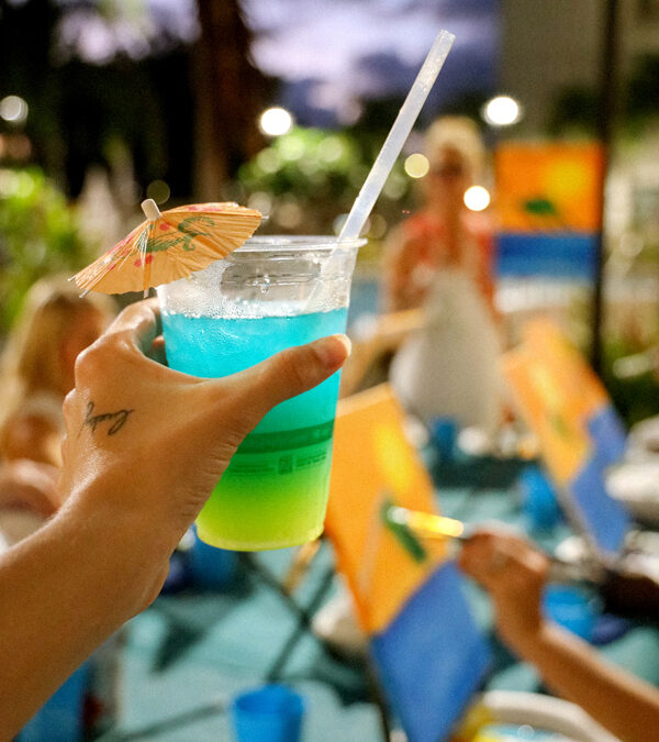 Paint Pāʻina & The Residence Inn by Marriott Kapolei Oahu 🖌 Paint Party 🎨 BOOK NOW  or 📞 808 781-2218🍷